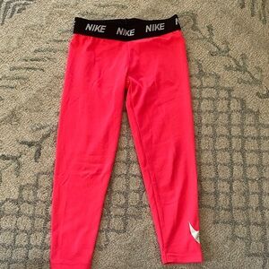 Nike Kids hot Pink Leggings size 5/6